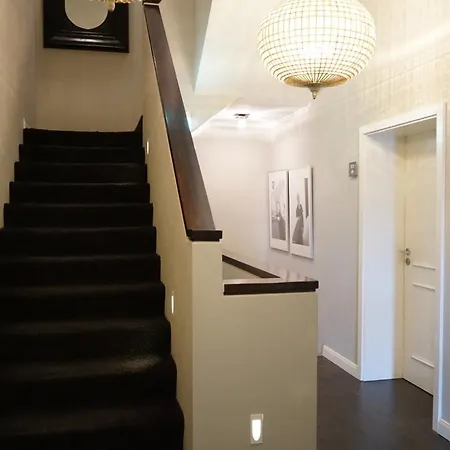 ヴィラホテル ラインブリック 4* ケルン