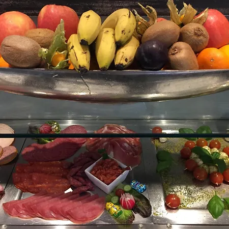 ホテル ヴィラホテル ラインブリック 4*