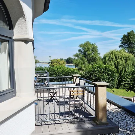 ヴィラホテル ラインブリック ホテル ケルン