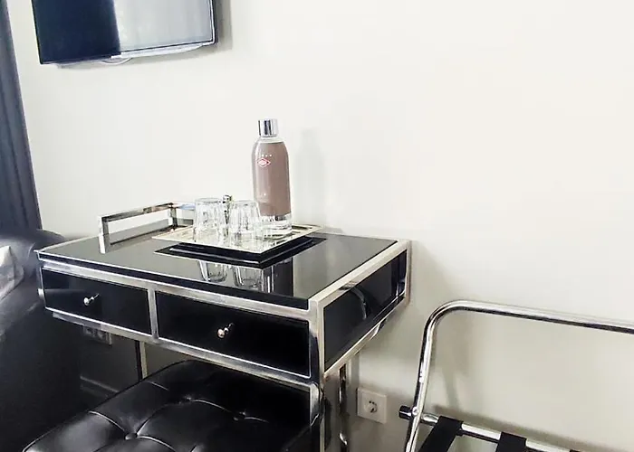 莱茵布里克别墅酒店 酒店